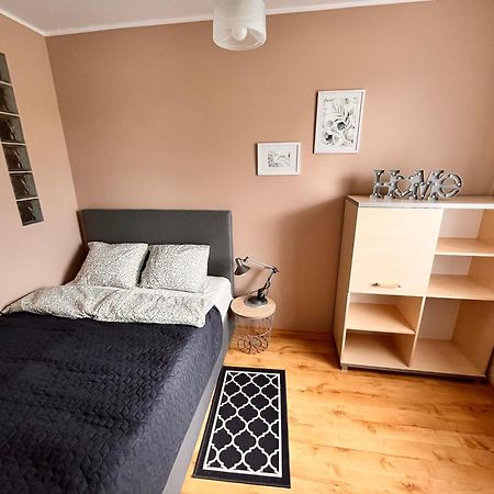 Apartament Roentgena 16 Przy Centrum Onkologii I Klinice Novum وارسو المظهر الخارجي الصورة