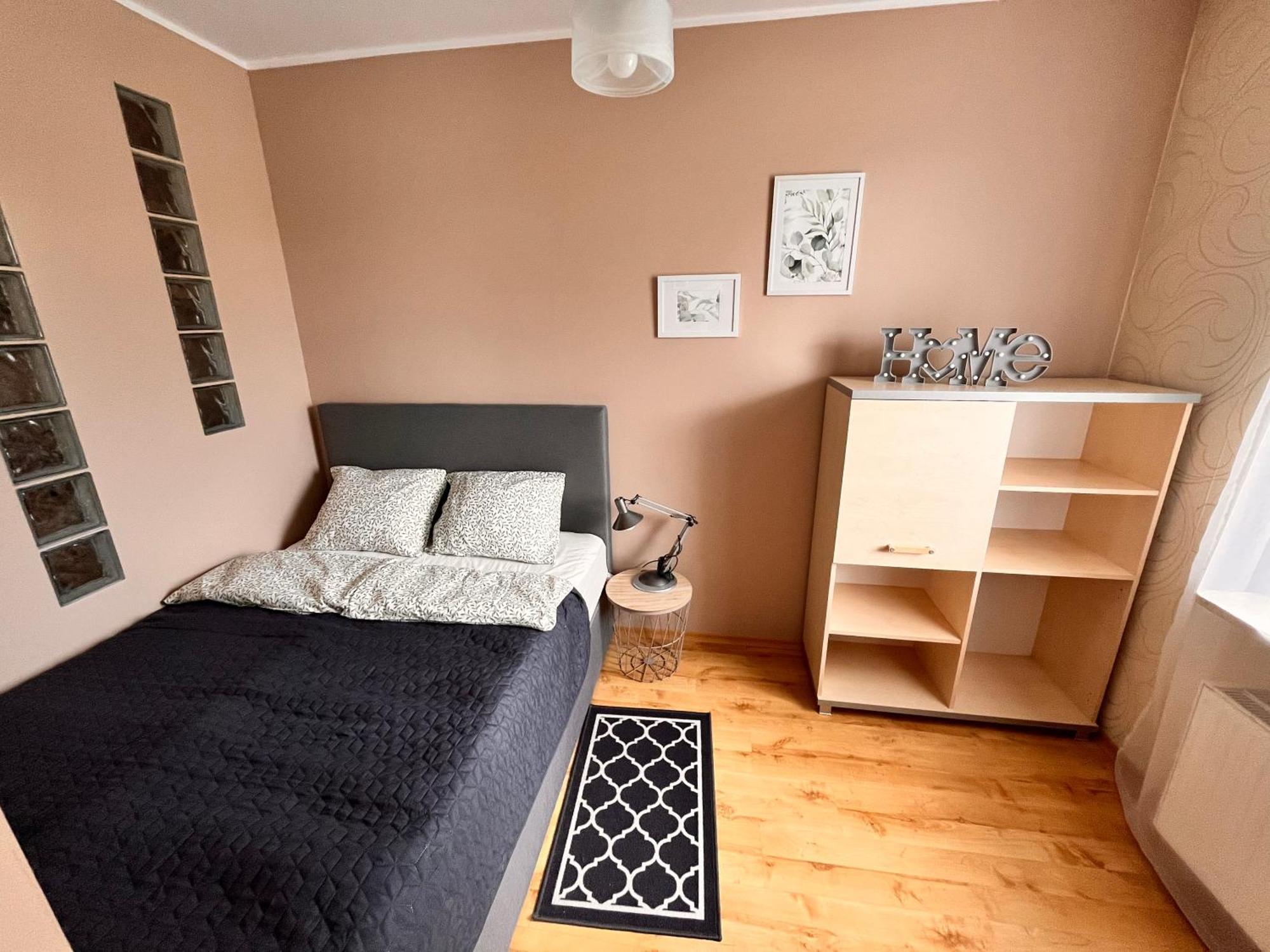 Apartament Roentgena 16 Przy Centrum Onkologii I Klinice Novum وارسو المظهر الخارجي الصورة
