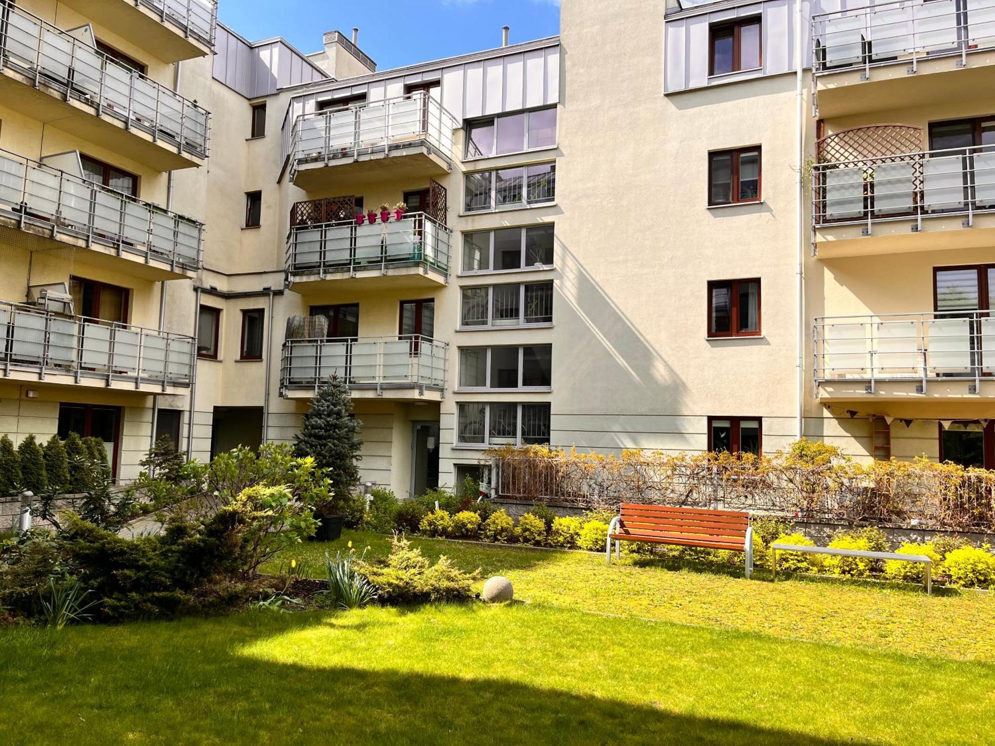 Apartament Roentgena 16 Przy Centrum Onkologii I Klinice Novum وارسو المظهر الخارجي الصورة