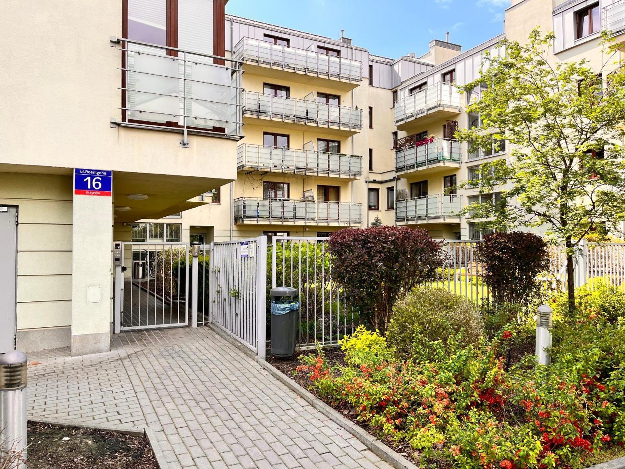 Apartament Roentgena 16 Przy Centrum Onkologii I Klinice Novum وارسو المظهر الخارجي الصورة