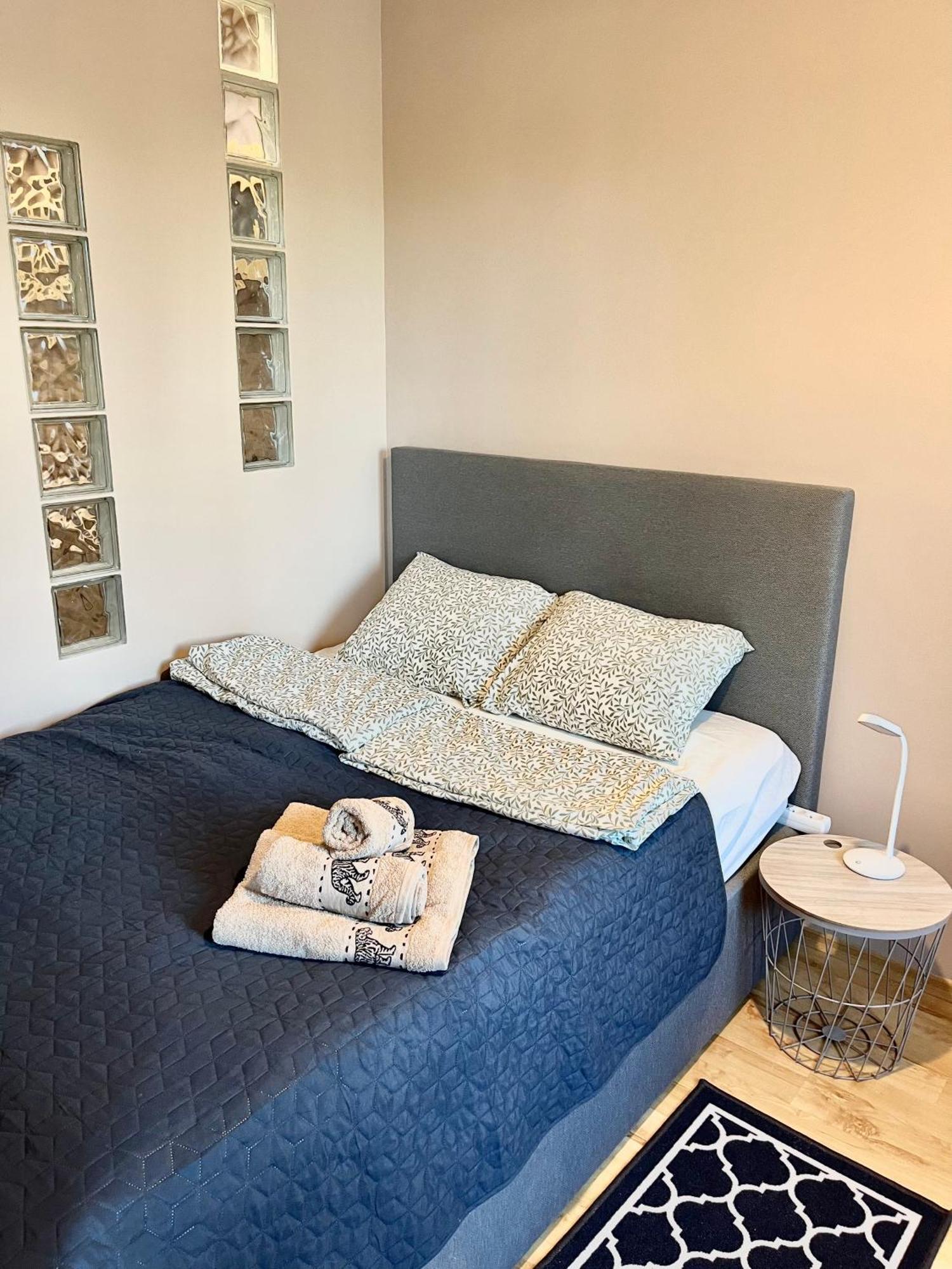Apartament Roentgena 16 Przy Centrum Onkologii I Klinice Novum وارسو المظهر الخارجي الصورة
